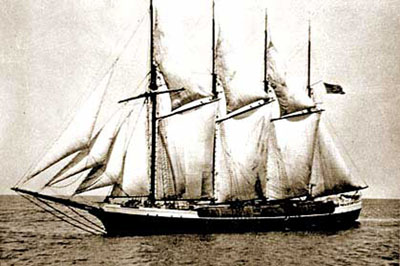 Four-masted schooner North Bend under way shortly after its launch in 1921.